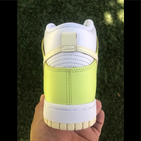 Nike Dunk High “Cashmere” Size 6.5 Women’s - Picture 8 of 10